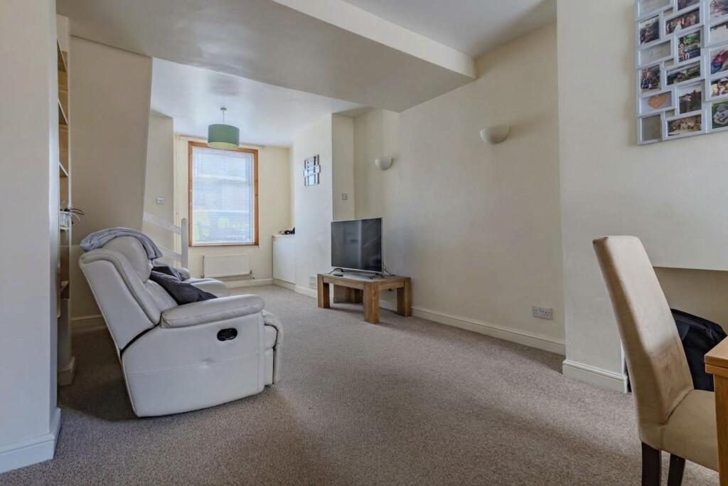House in Leicester, Newfoundpool - View 5