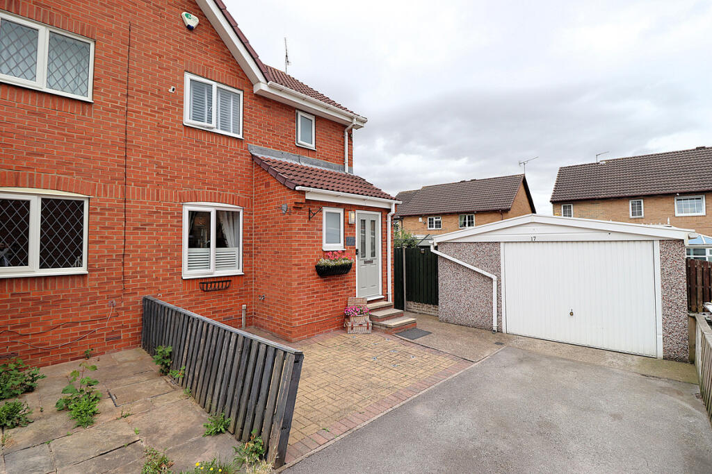 Main image of property: Chapel Close, Shafton Barnsley, S72