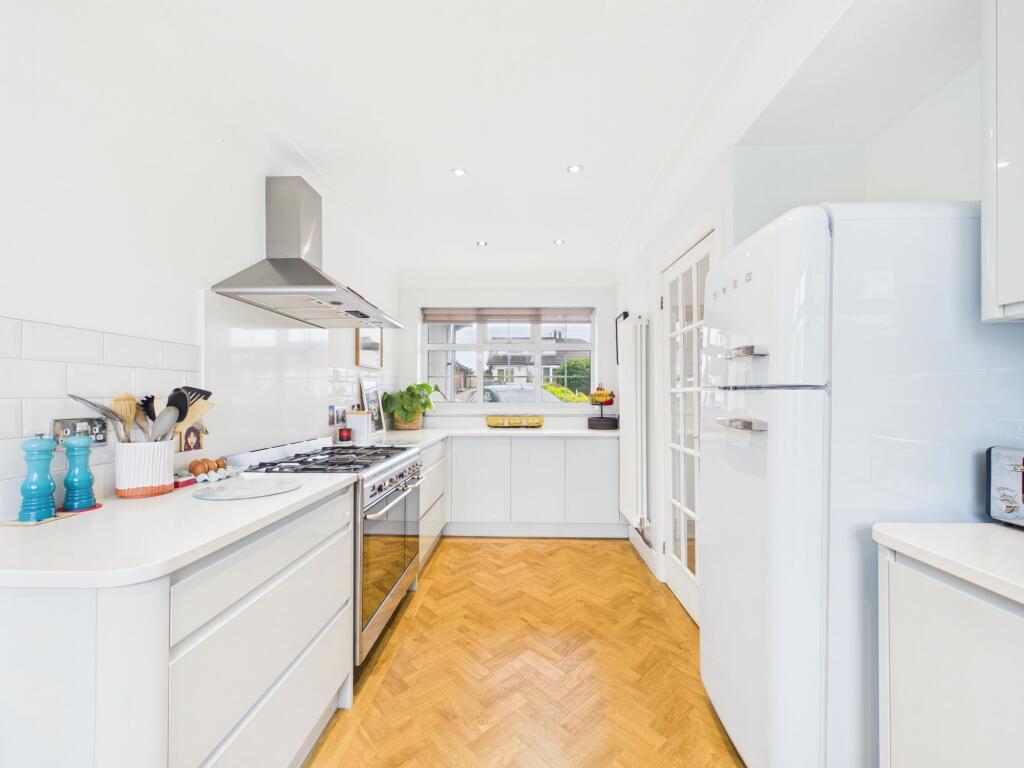 House in Lancashire, Aughton Park, Aughton - More