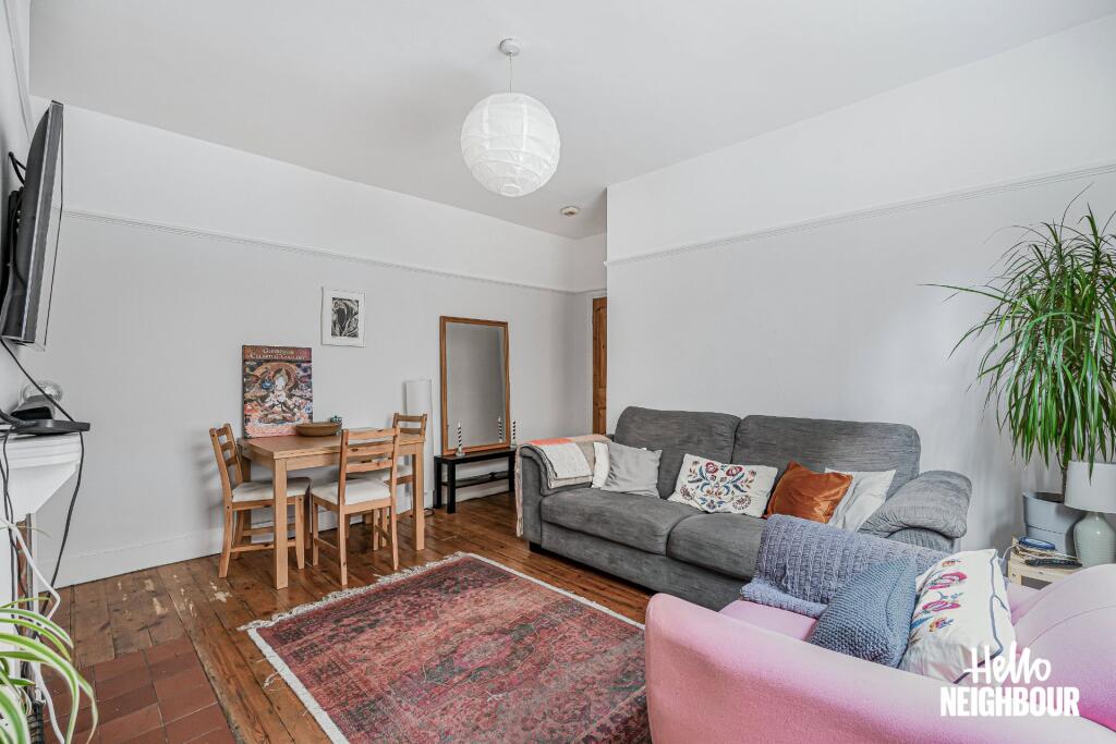 Apartment in London - View 3