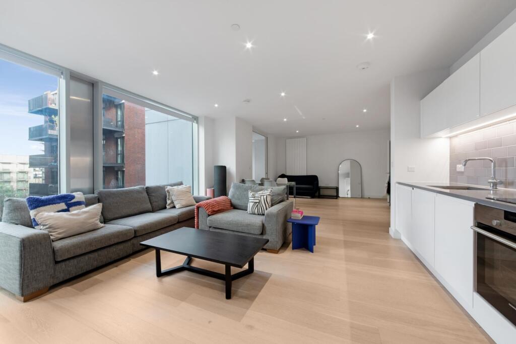 Main image of property: Flagship House, Royal Wharf, E16