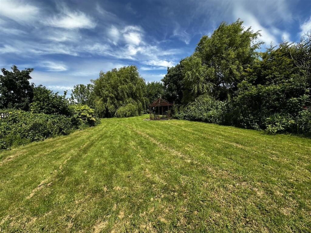 House in Preston - View 4