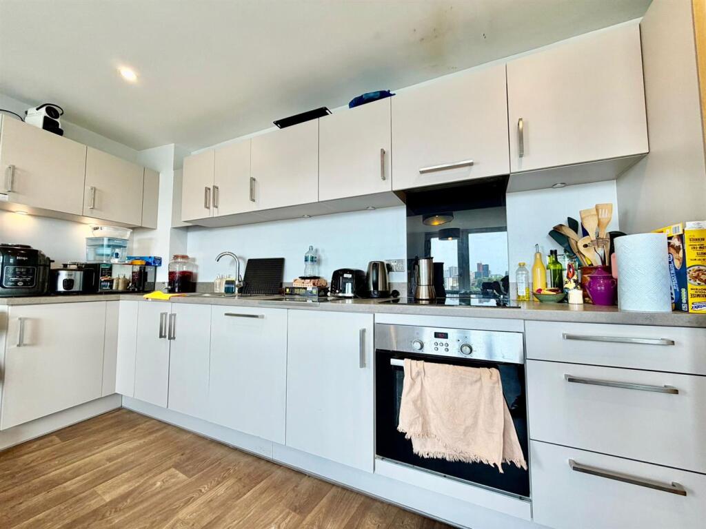 3 bedroom penthouse for rent
