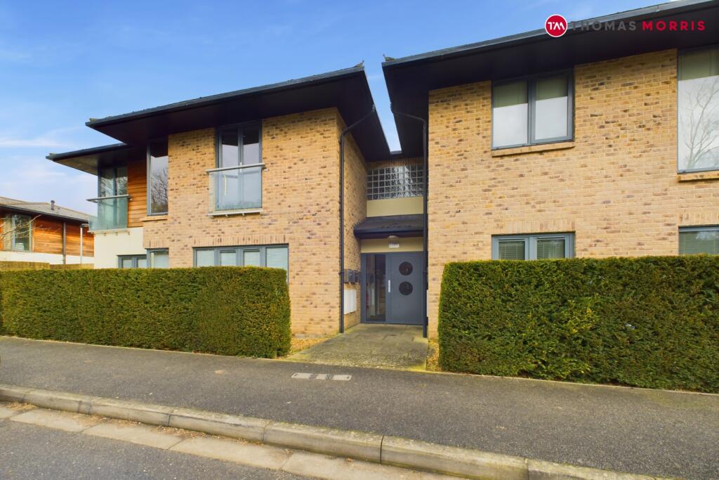 2-bed flat on Old Station Road, Ramsey, Huntingdon, Cambridgeshire, PE26, £150,000