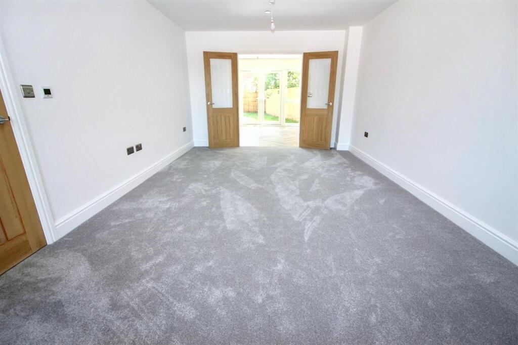 Blackberry Close, Great Barford photo 4