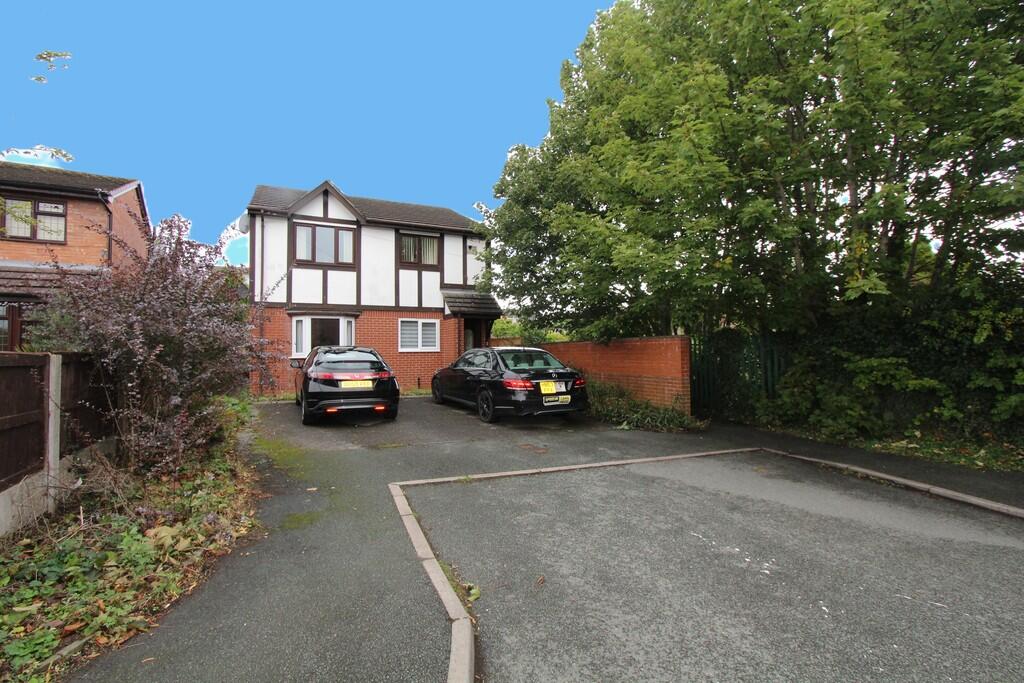 Main image of property: Pen Y Graig, Hill Street