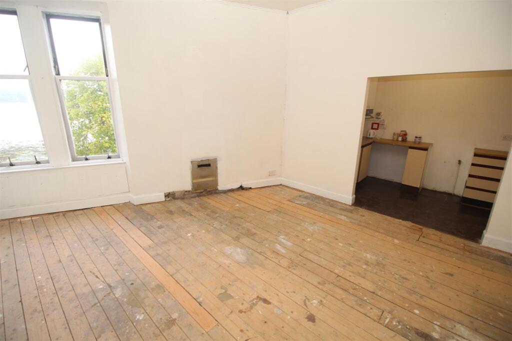 Apartment in Paisley - View 4