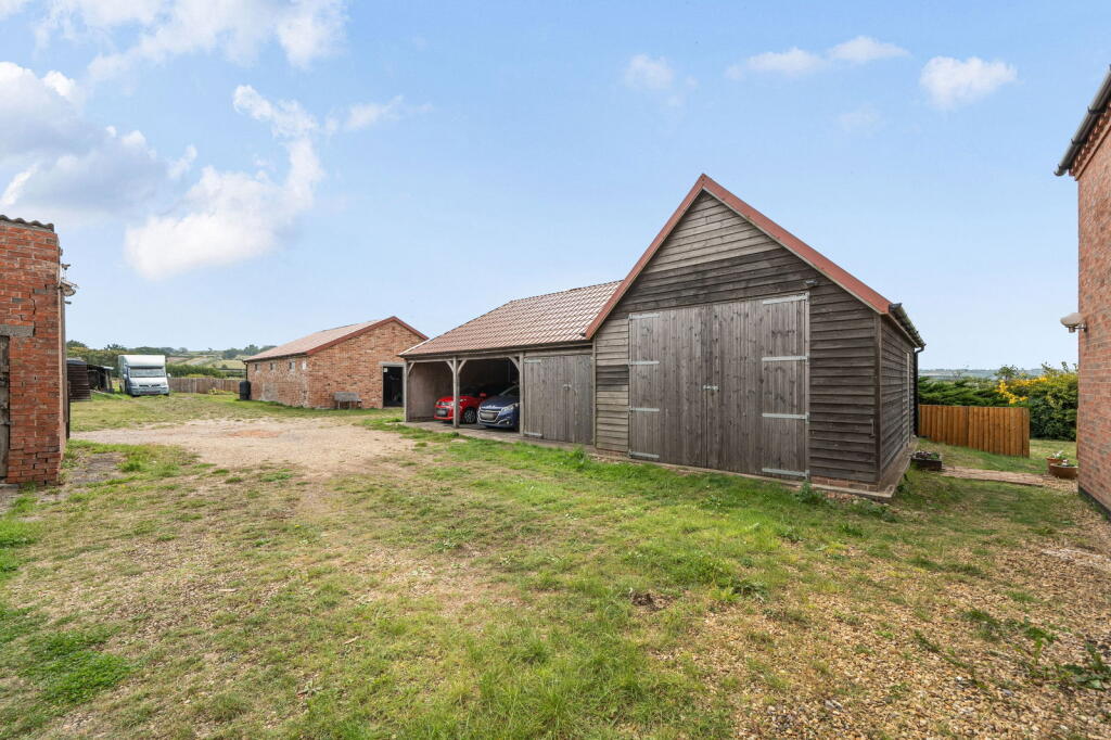 Waltham Road, Harby, Melton Mowbray photo 3