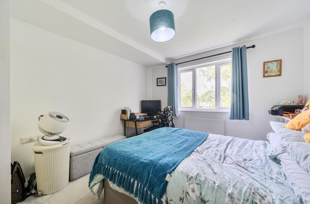 Apartment in Lewes - View 5
