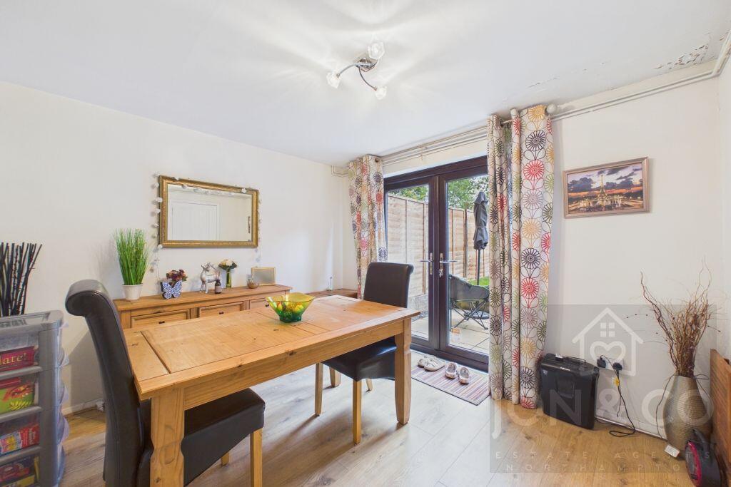 House in Northampton - View 4