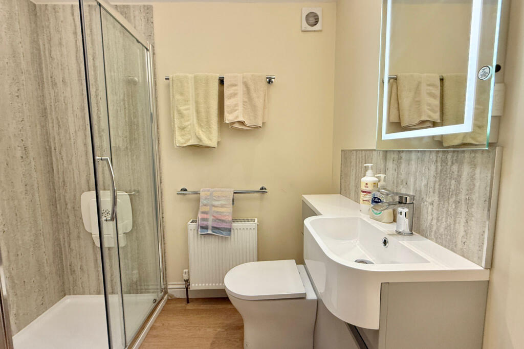 House in New Forest, Ringwood - More