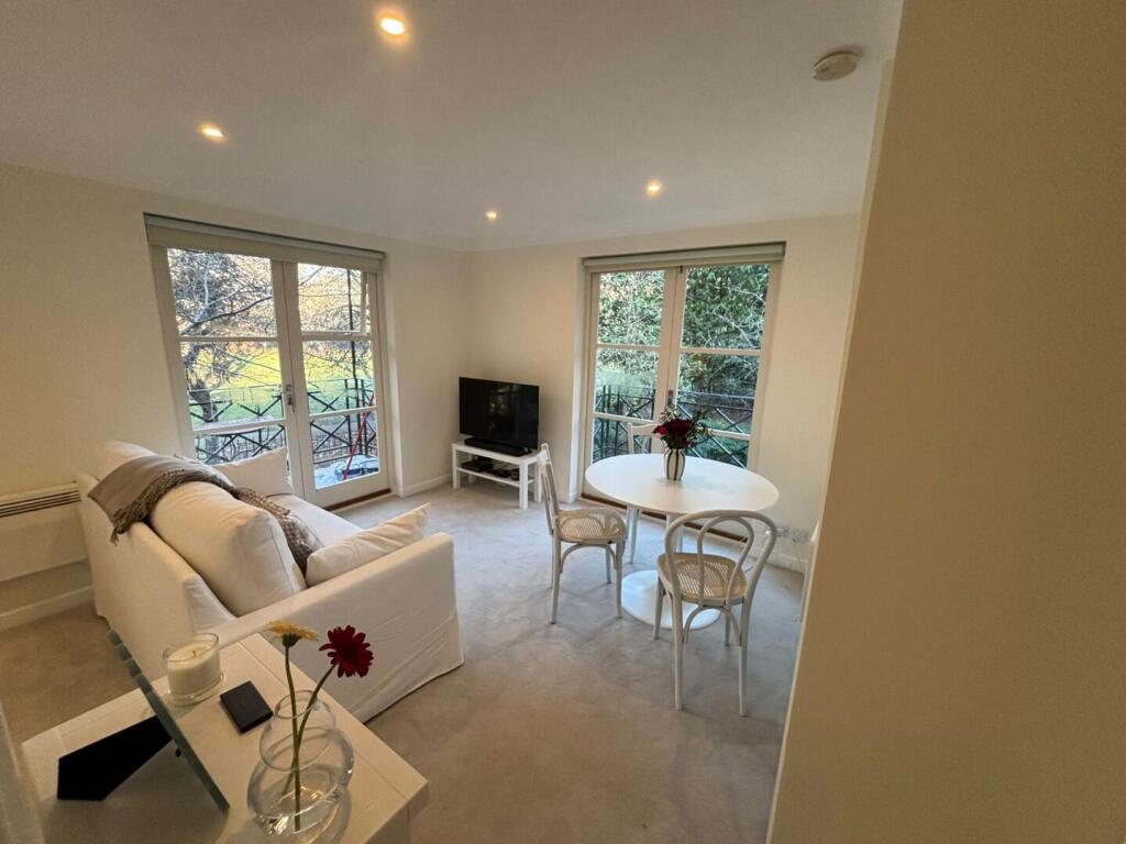 Studio flat for rent