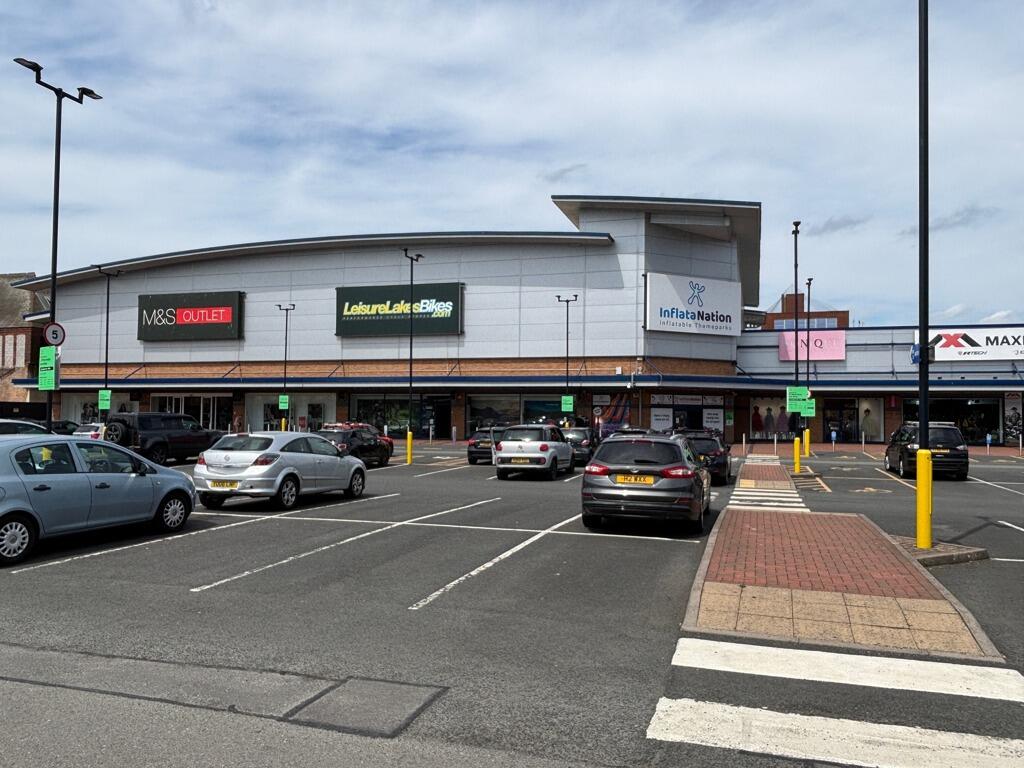 Additional image 4 of Unit 5 Astle Retail Park, West Bromwich, West Midlands, B70 8NS