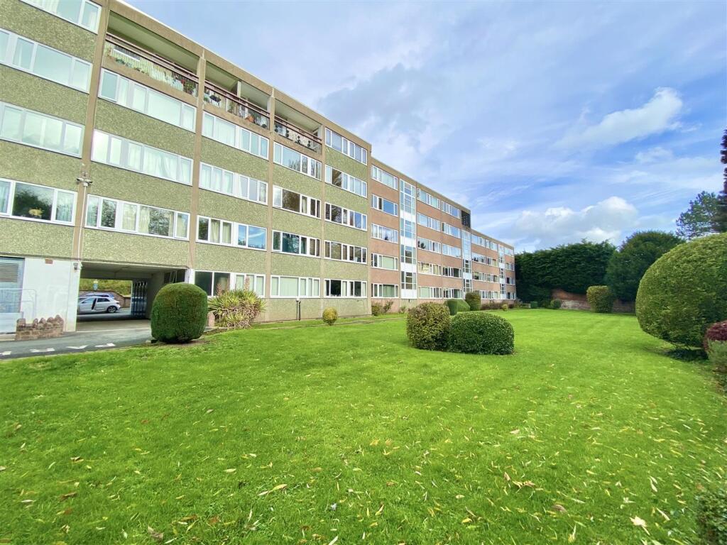 Main image of property: 14 Coton Manor, Berwick Road, Shrewsbury SY1 2LT