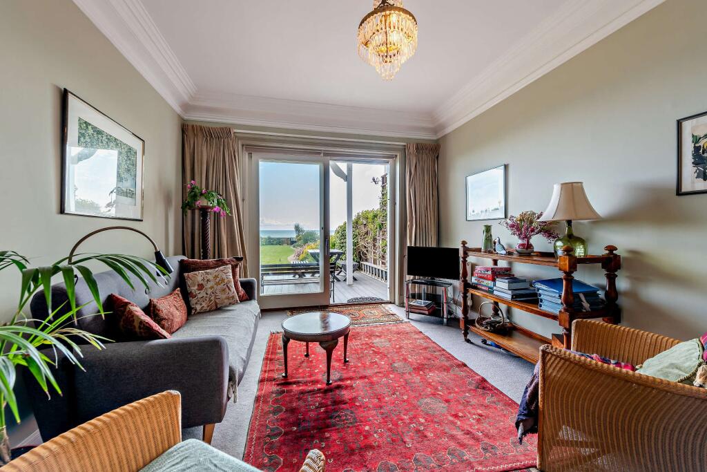 House in Bexhill-on-Sea, Central - View 4