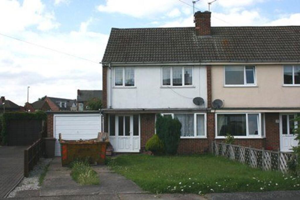 Main image of property: Lodge Road, Long Eaton NG10 1AP