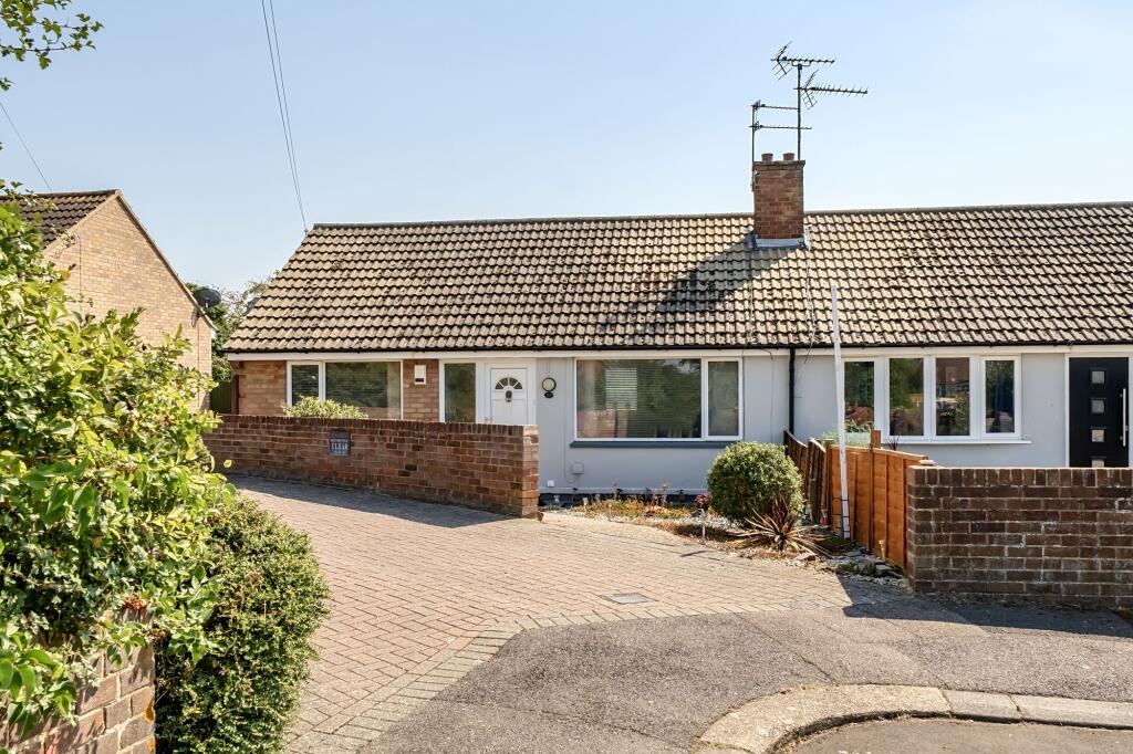House in Minster-on-Sea, Merryman's Hill - View 2