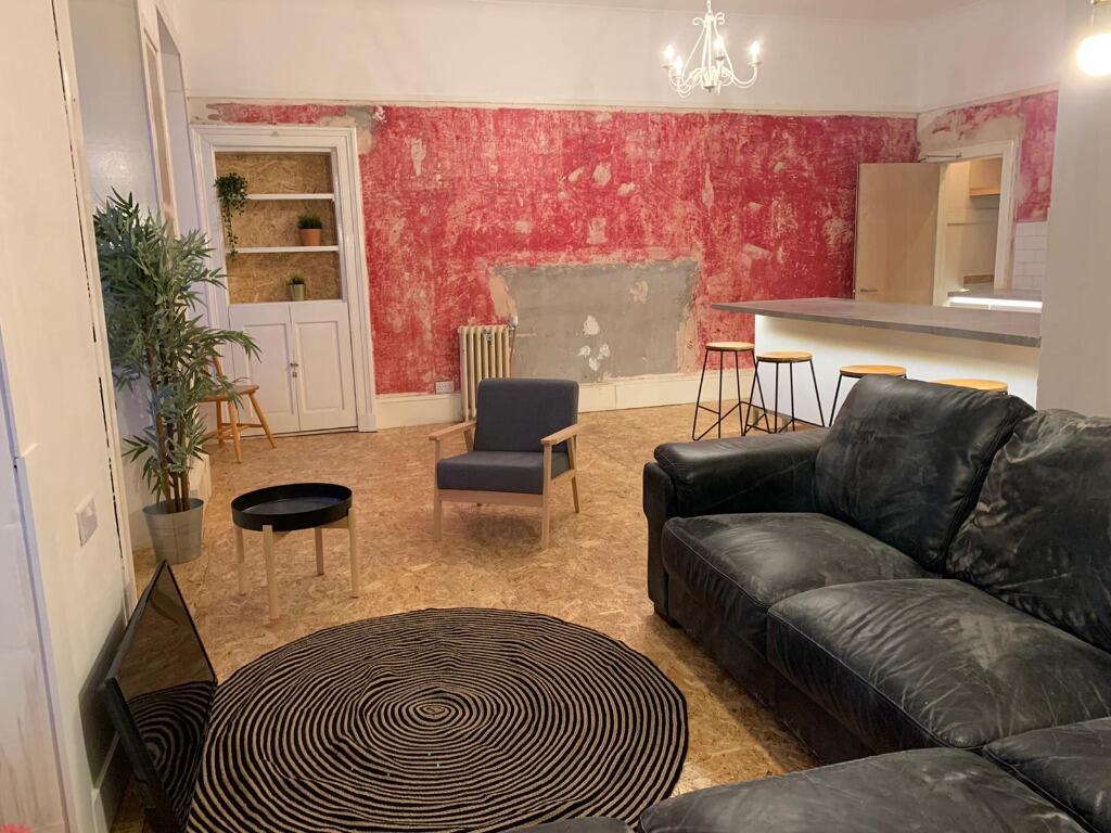 Main image of property: HMO Woodlands Road, Glasgow G3 6LF