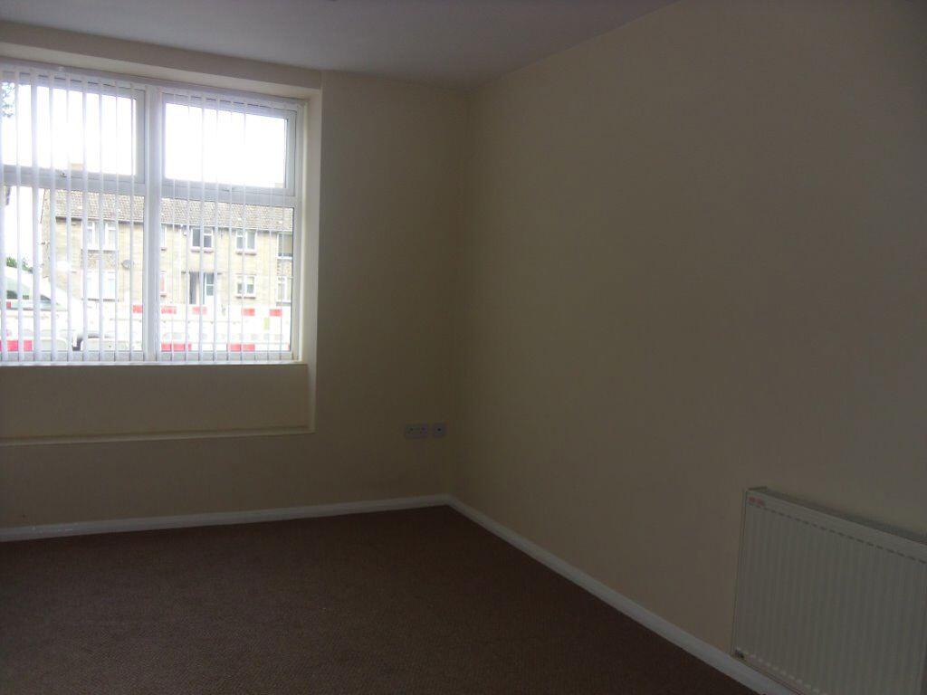 Apartment in Derby - View 3