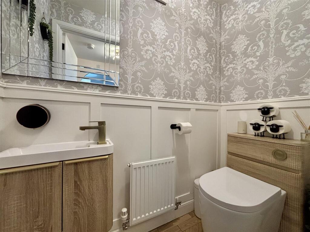 Additional image 7 of Viaduct View, Clayton, Bradford