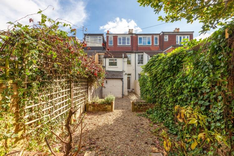 Main image of property: Lake Street, New Hinksey