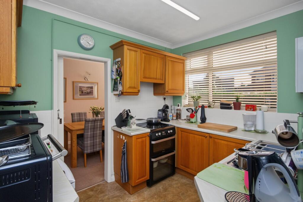 House in Hardingstone, Brackmills - More