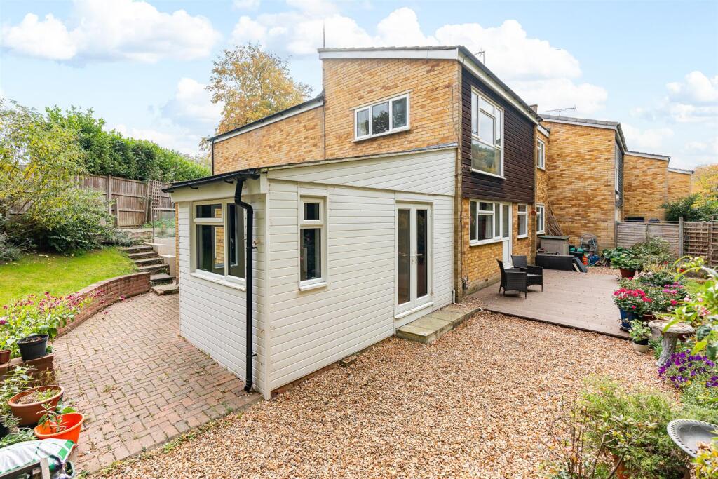 Additional image 2 of The Chase, Welwyn