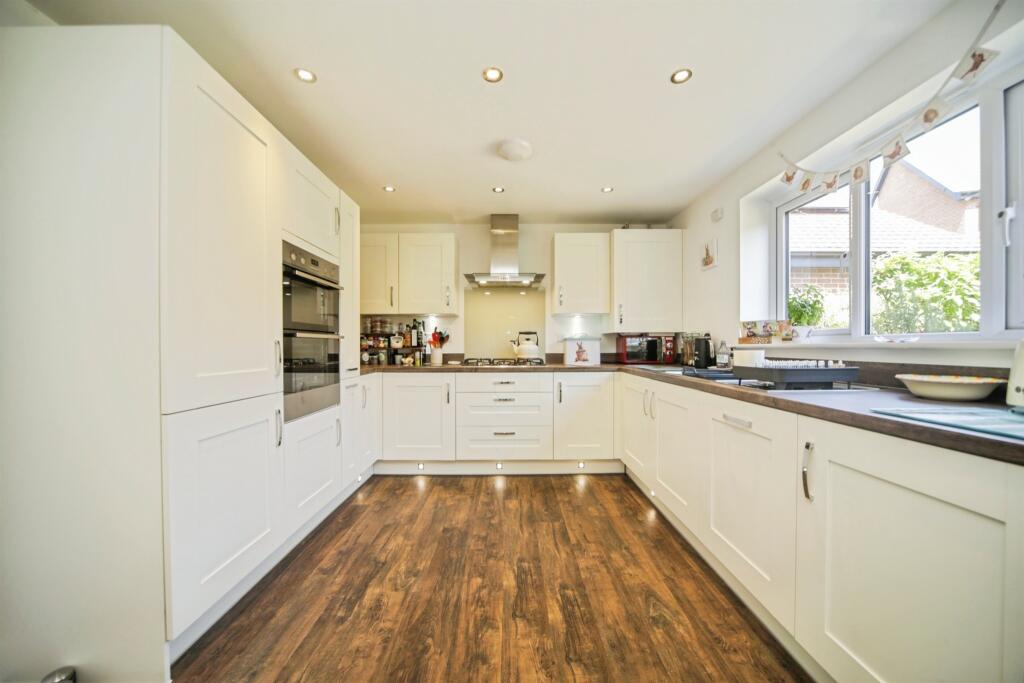Verow Road, Framlingham, Woodbridge photo 4