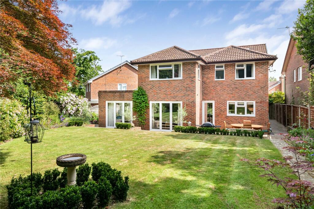 Main image of property: Chestnut Walk, Pulborough, West Sussex, RH20