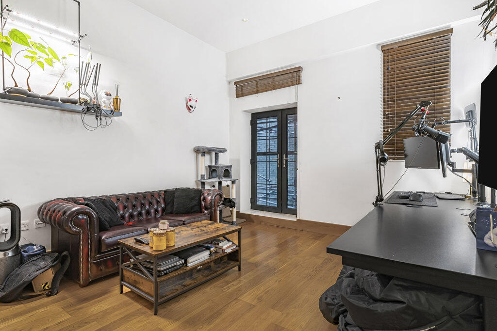 Main image of property: Scarbrook Road, Croydon, CR0