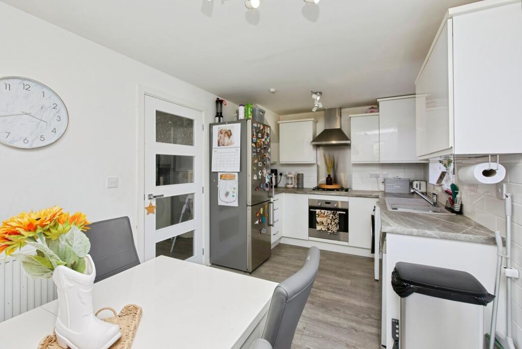 House in South Derbyshire, Elvaston CP - More
