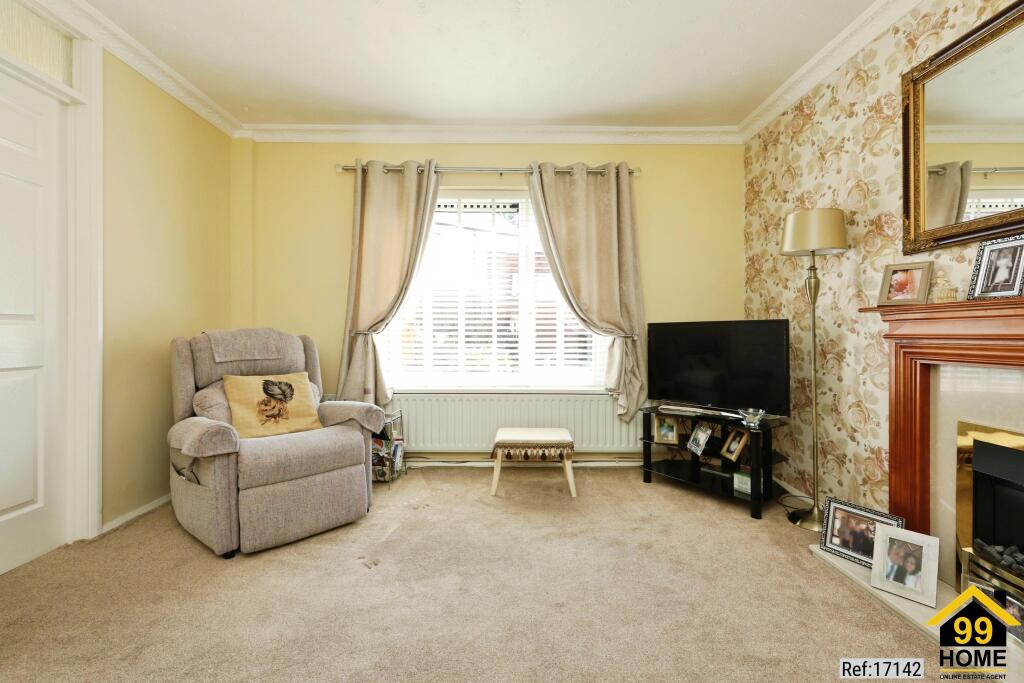 House in Sheffield - View 4