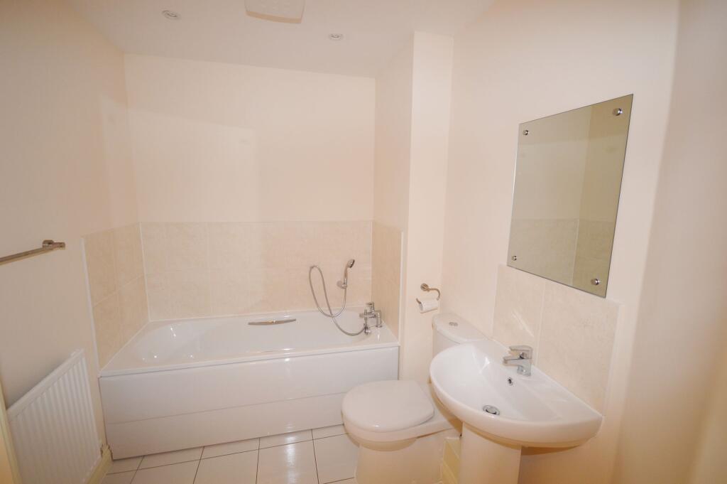 Apartment in Hemel Hempstead - More
