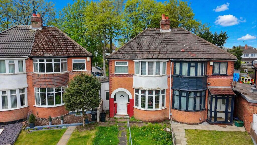 Main image of property: 20 The Rise, Great Barr, Birmingham, B42 2BP
