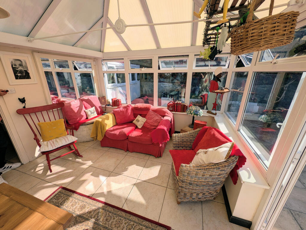 House in Shanklin, Lower Hyde, Luccombe - View 5