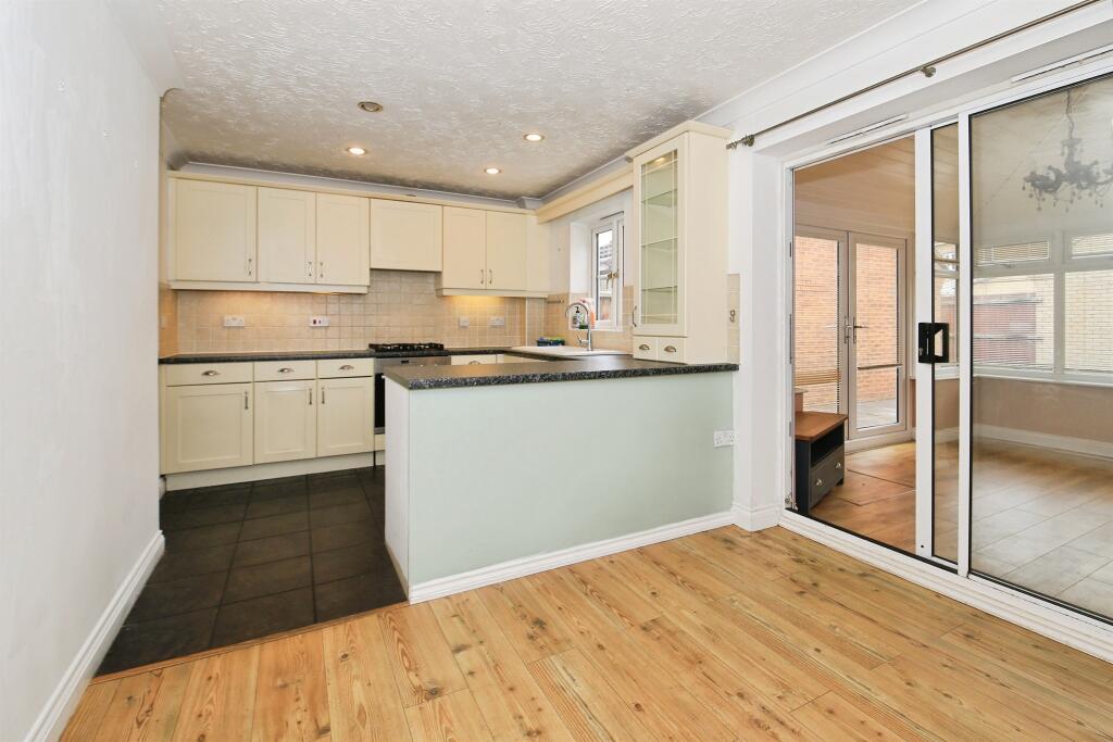 House in Peterborough, City of Peterborough - View 3