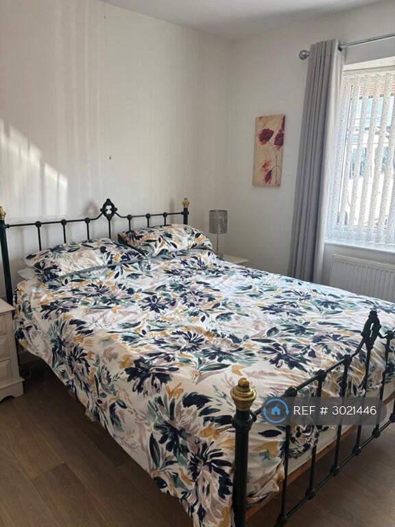 Apartment in Worcester - More