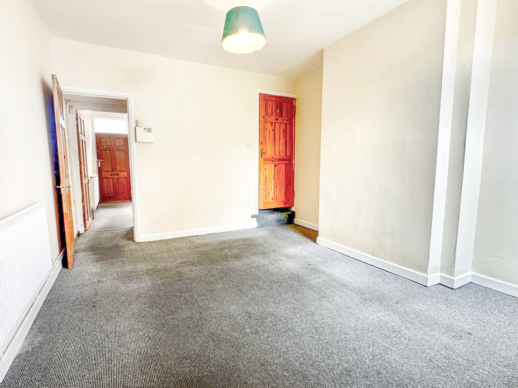 House in Nottingham, Radford - View 4