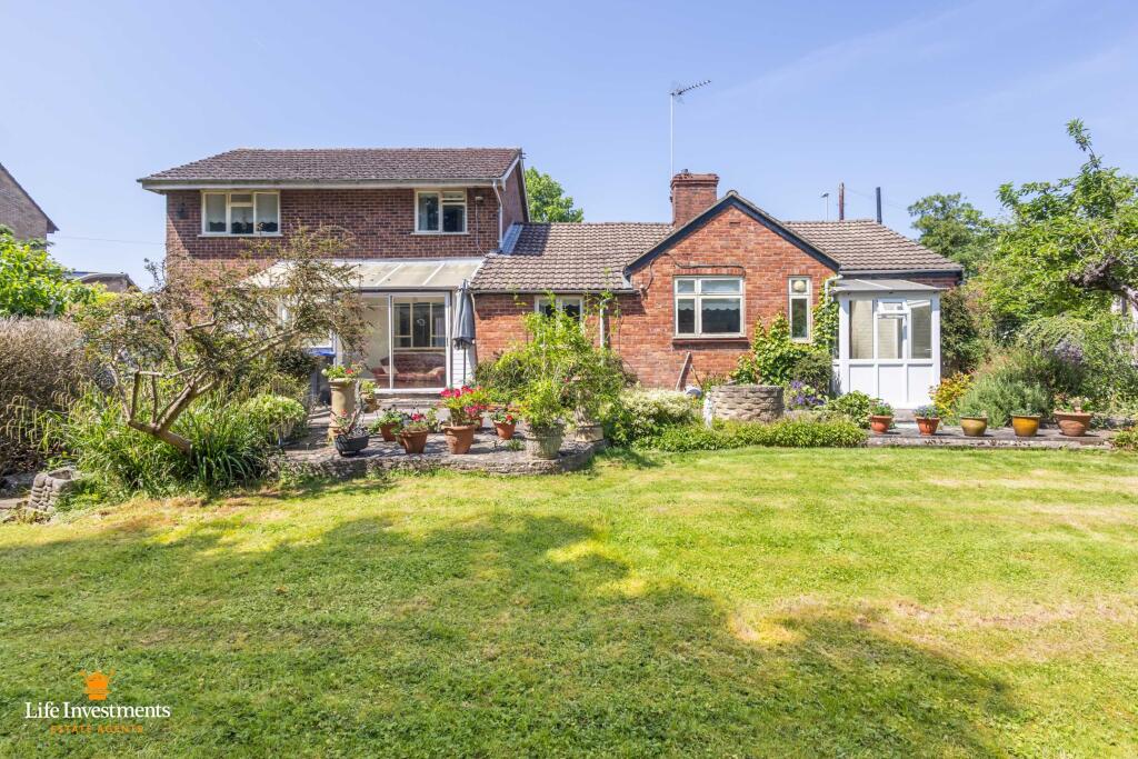 House in Daventry, West Northamptonshire - View 2