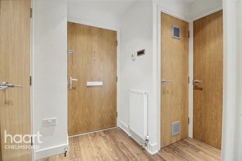 Apartment in Chelmsford - View 3