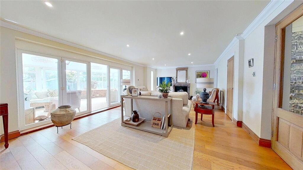 House in Adur, West Sussex - View 5