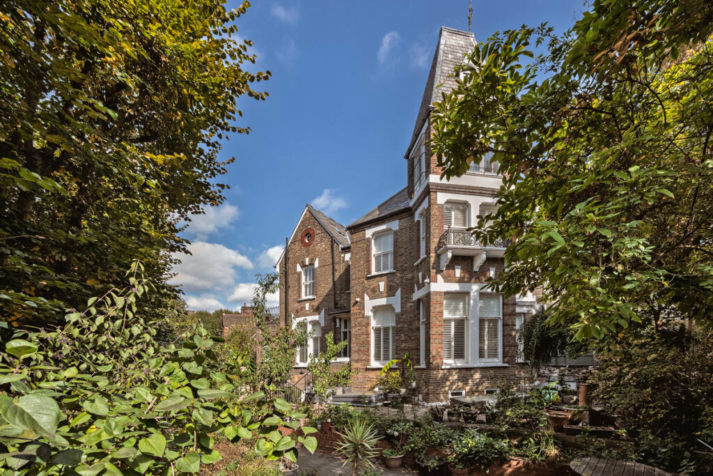 Main image of property: Ellerdale Road, London, NW3