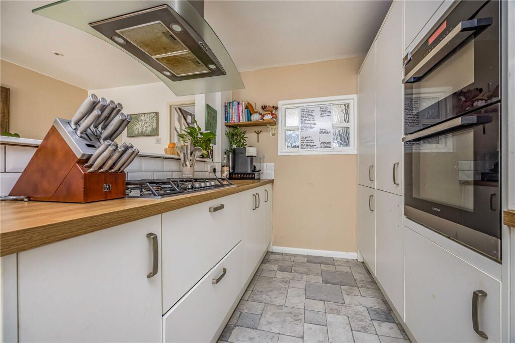 House in Southampton, Harefield - More