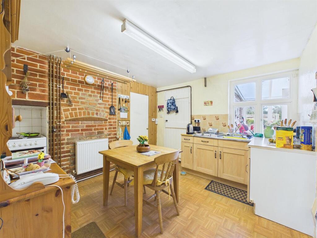 House in Norwich - View 3