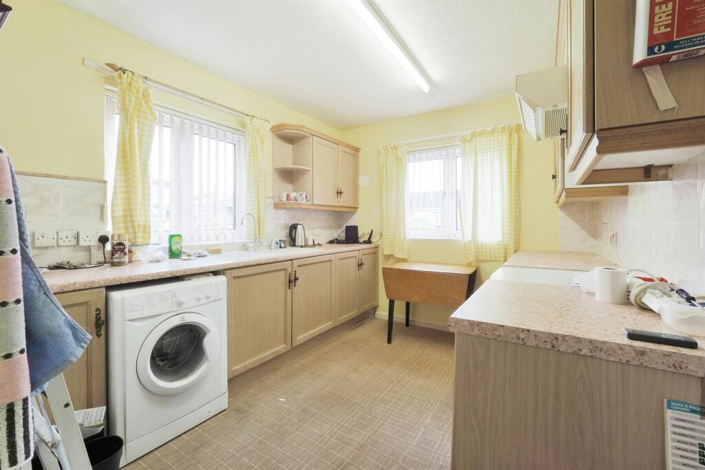 Valley View Drive, Scunthorpe photo 5