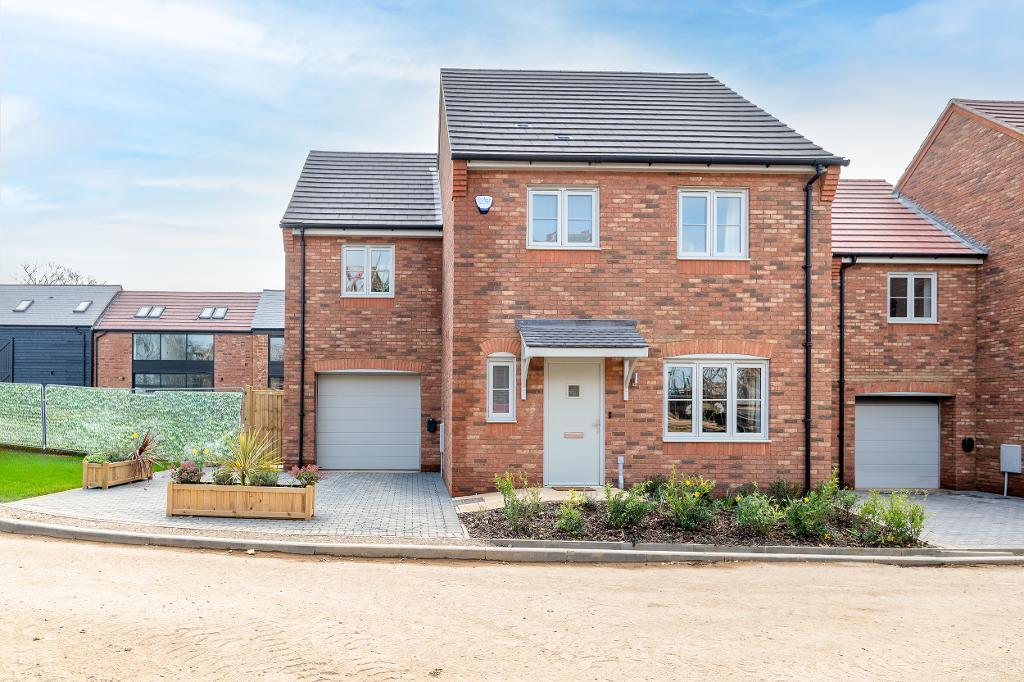 Main image of property: Chancel Close, Eagle Farm, Wavendon, Buckinghamshire, MK17 7FJ