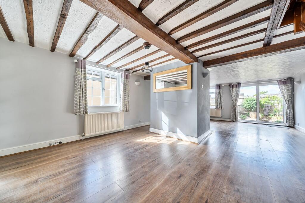 House in Milton Keynes - View 3