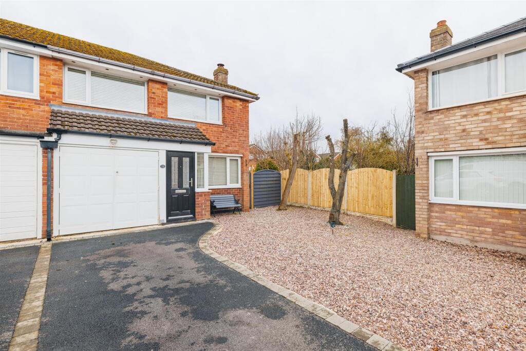 Main image of property: Warwick Close, Neston, Cheshire