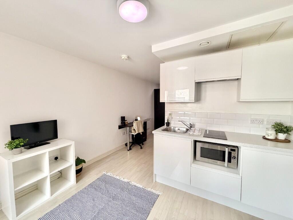 Main image of property: Upper Parliament Street, Liverpool, Merseyside, L8