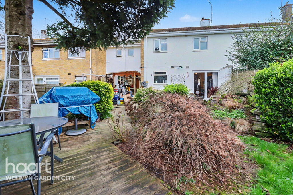 Additional image 9 of Orchard Mead, Hatfield